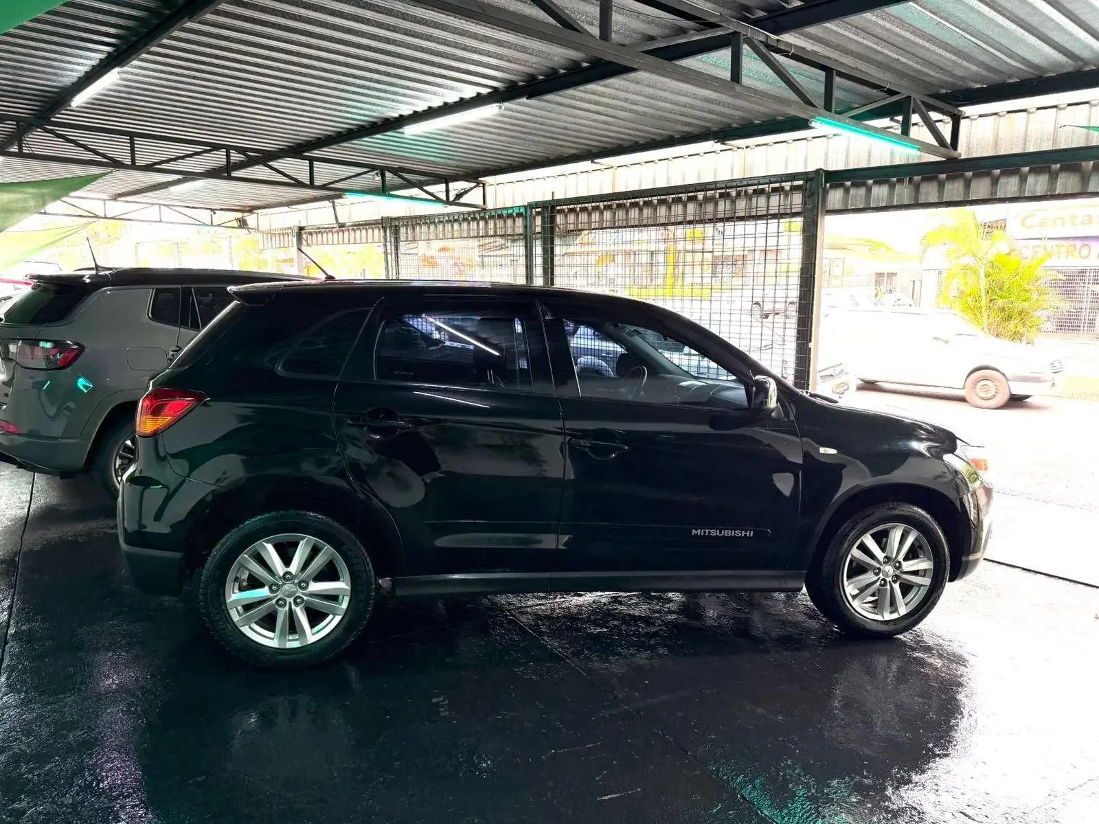 MITSUBISHI ASX - Foto