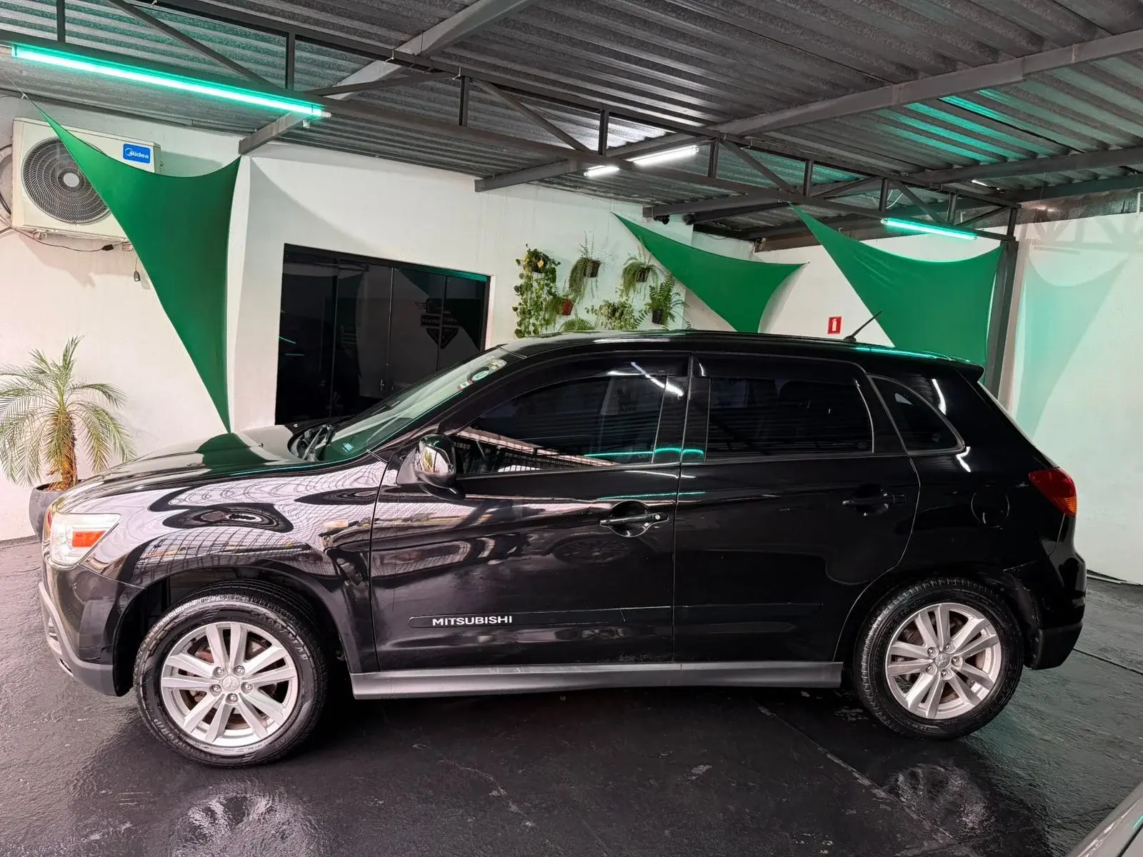 MITSUBISHI ASX - Foto