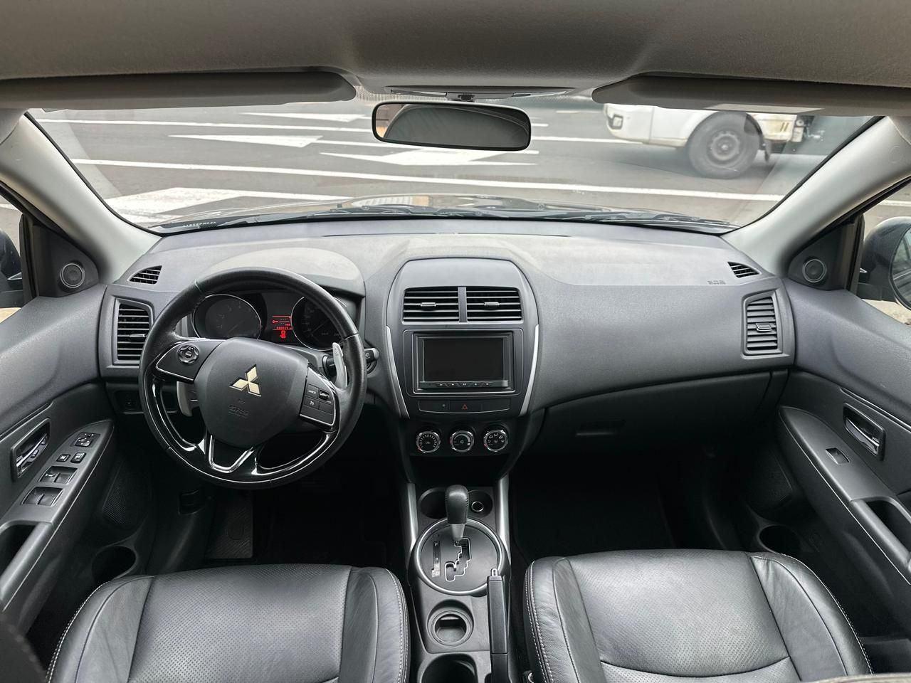 MITSUBISHI ASX - Foto