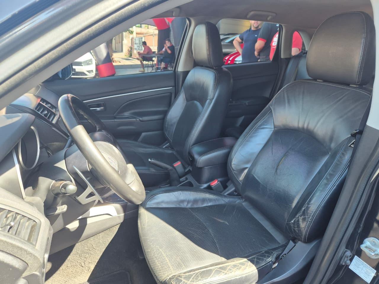 MITSUBISHI ASX - Foto
