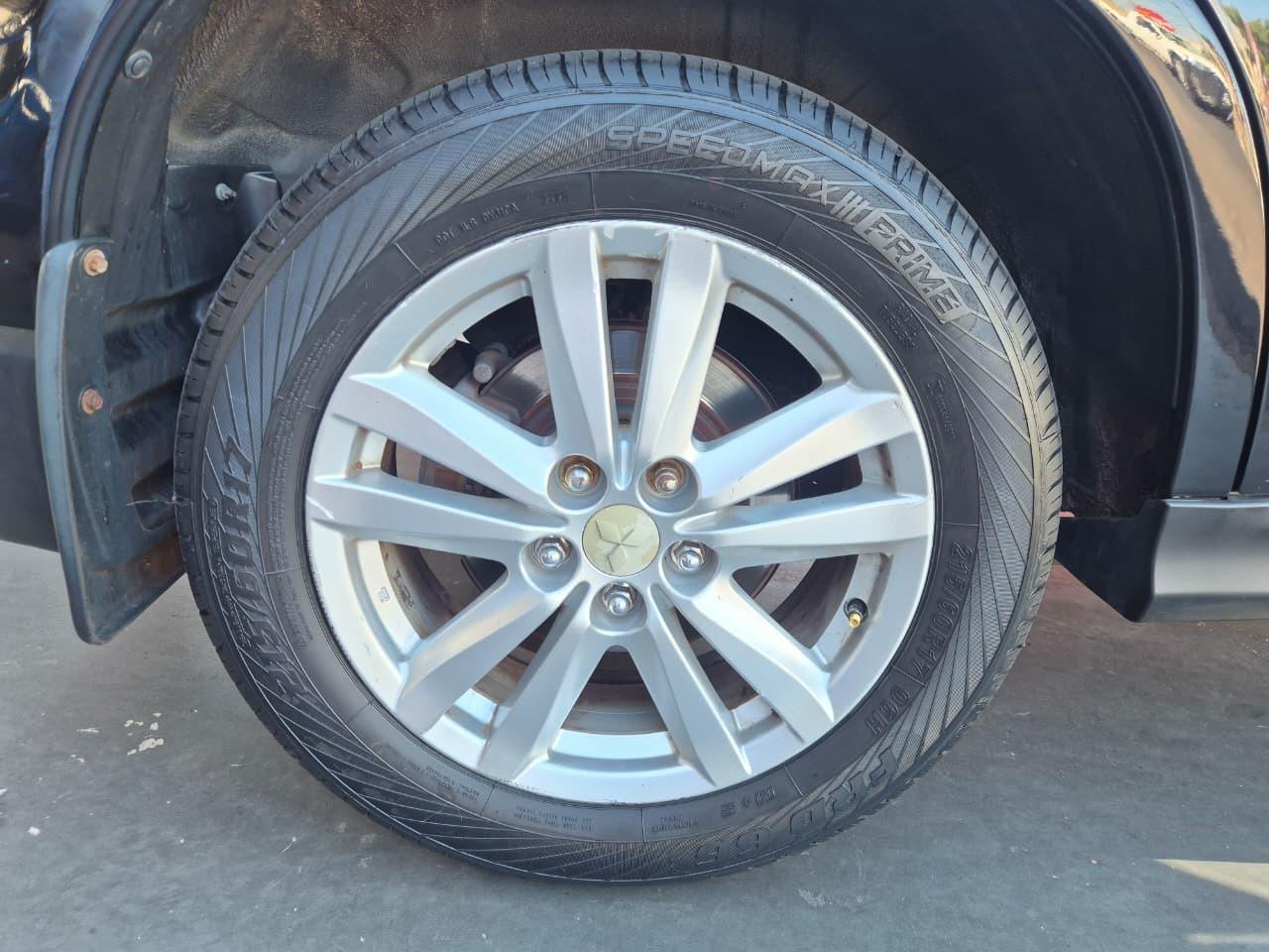 MITSUBISHI ASX - Foto