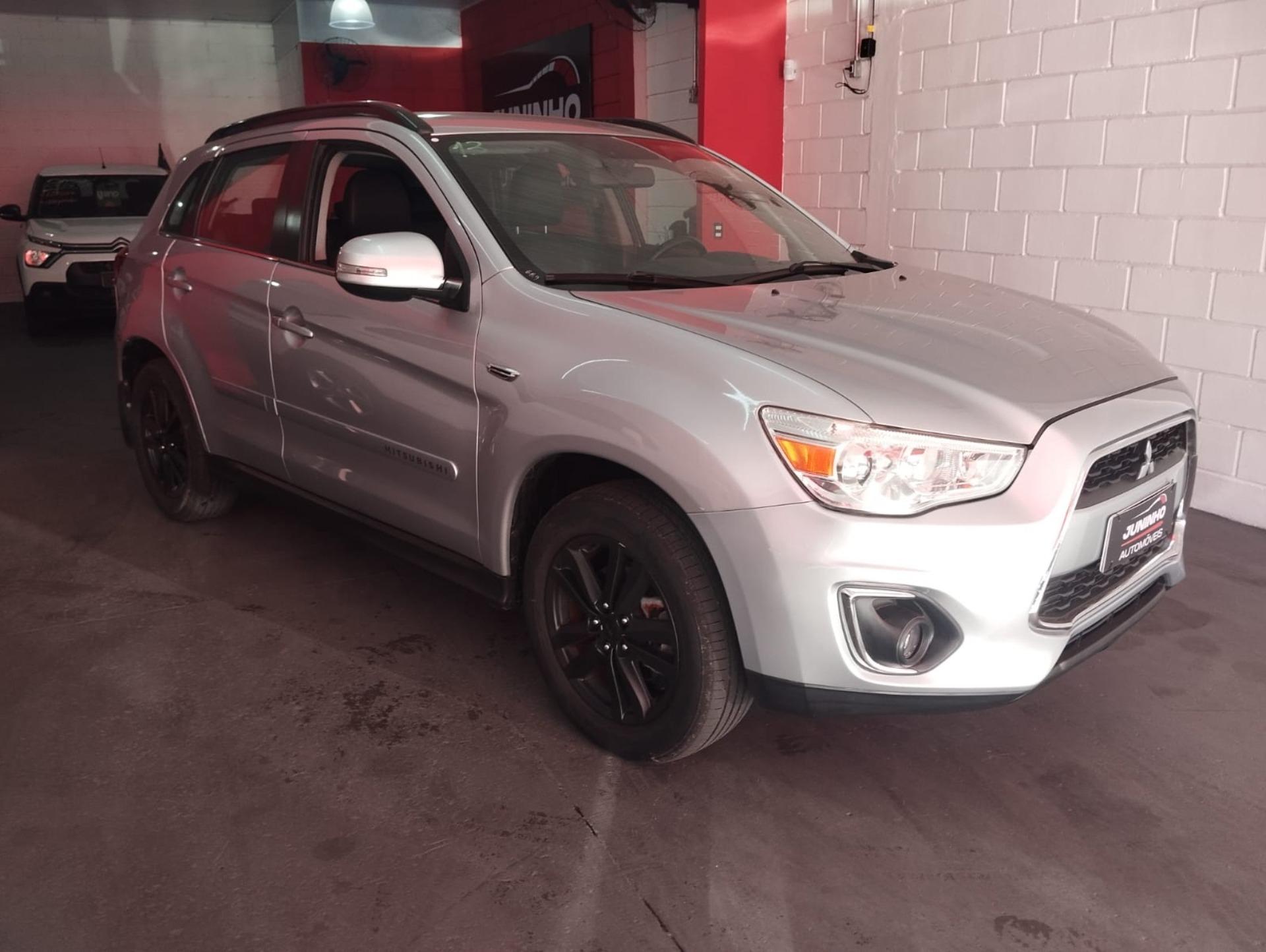 MITSUBISHI ASX - Foto