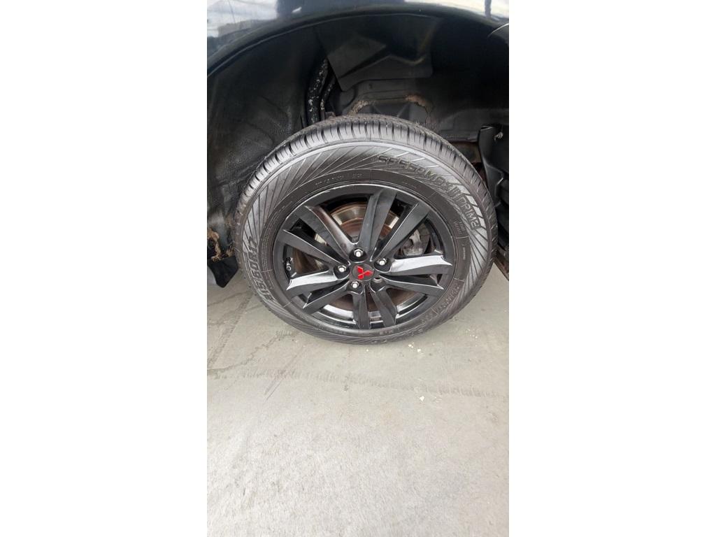 MITSUBISHI ASX - Foto