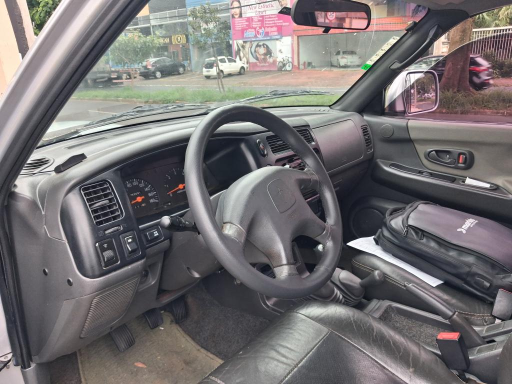 MITSUBISHI L 200 Outdoor - Foto