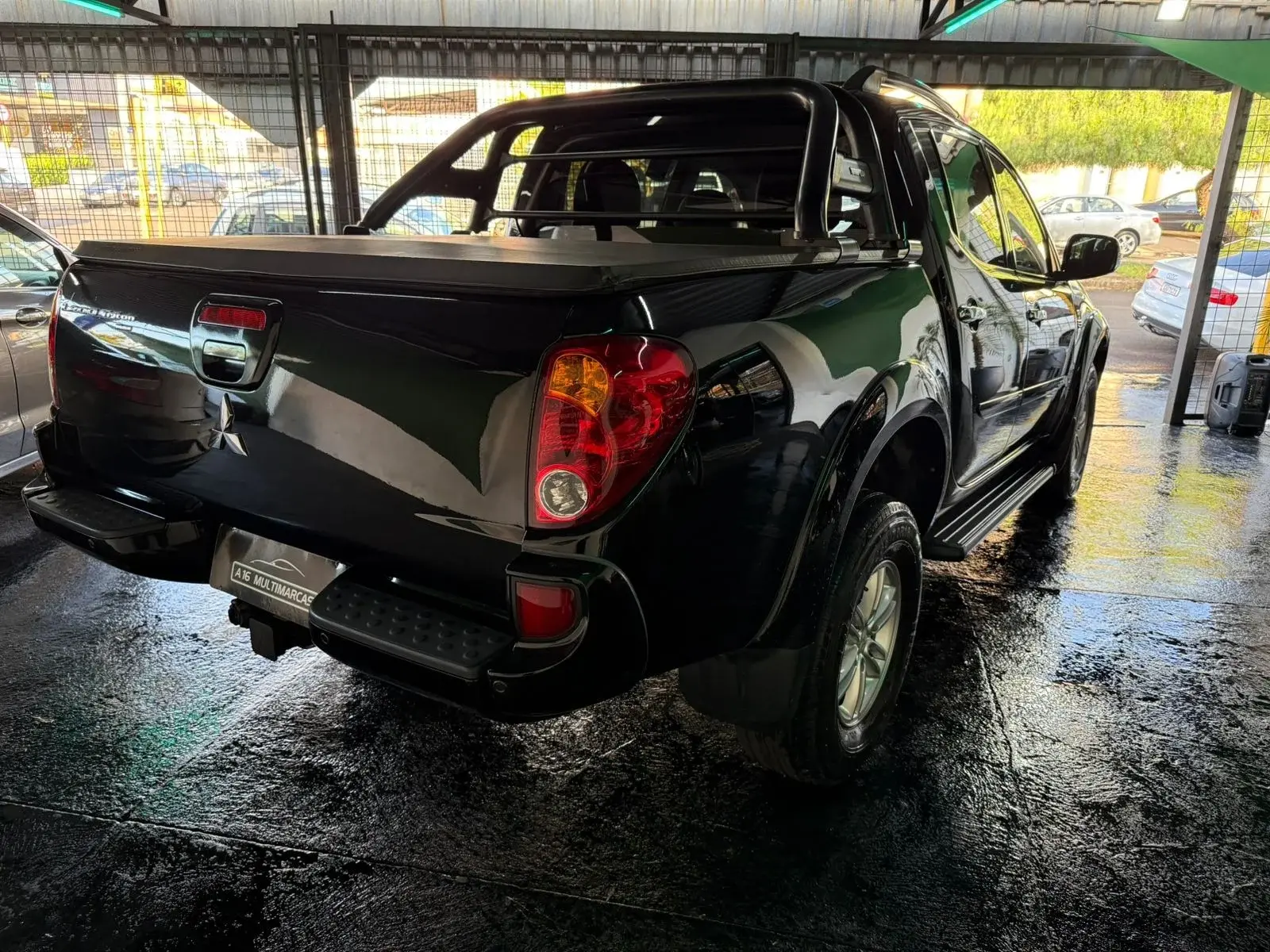 MITSUBISHI L 200 Triton - Foto