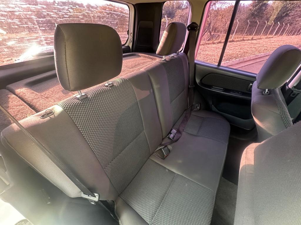 MITSUBISHI Pajero TR4 - Foto
