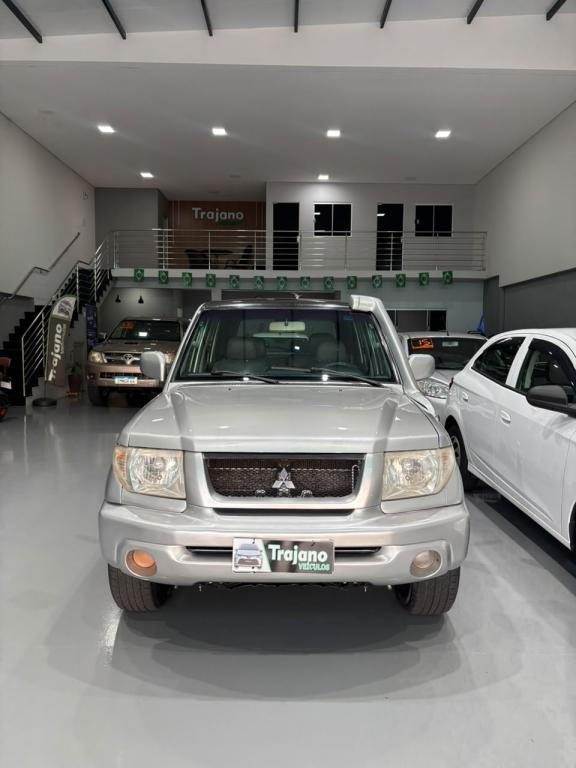 MITSUBISHI Pajero TR4 - Foto