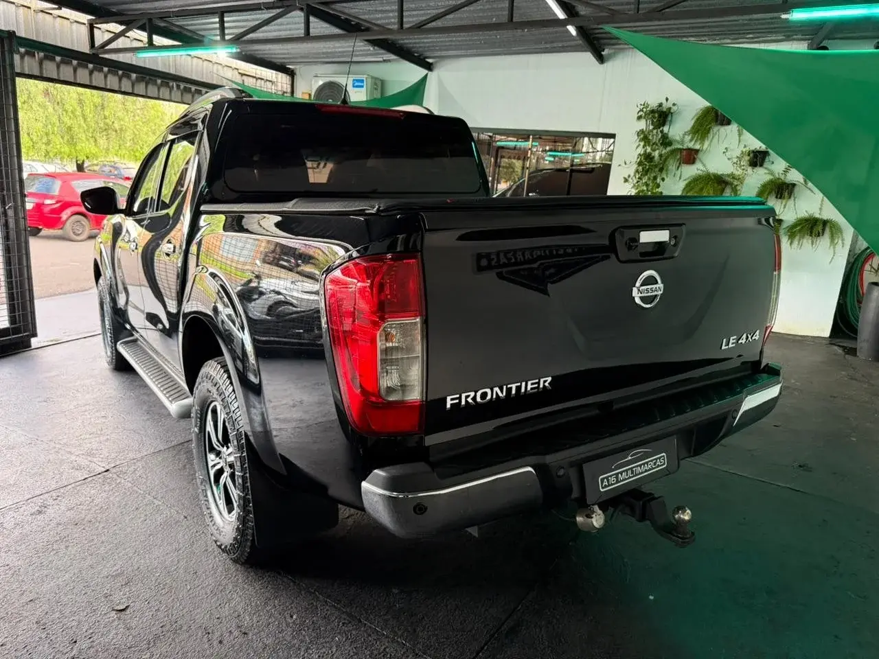 NISSAN Frontier - Foto