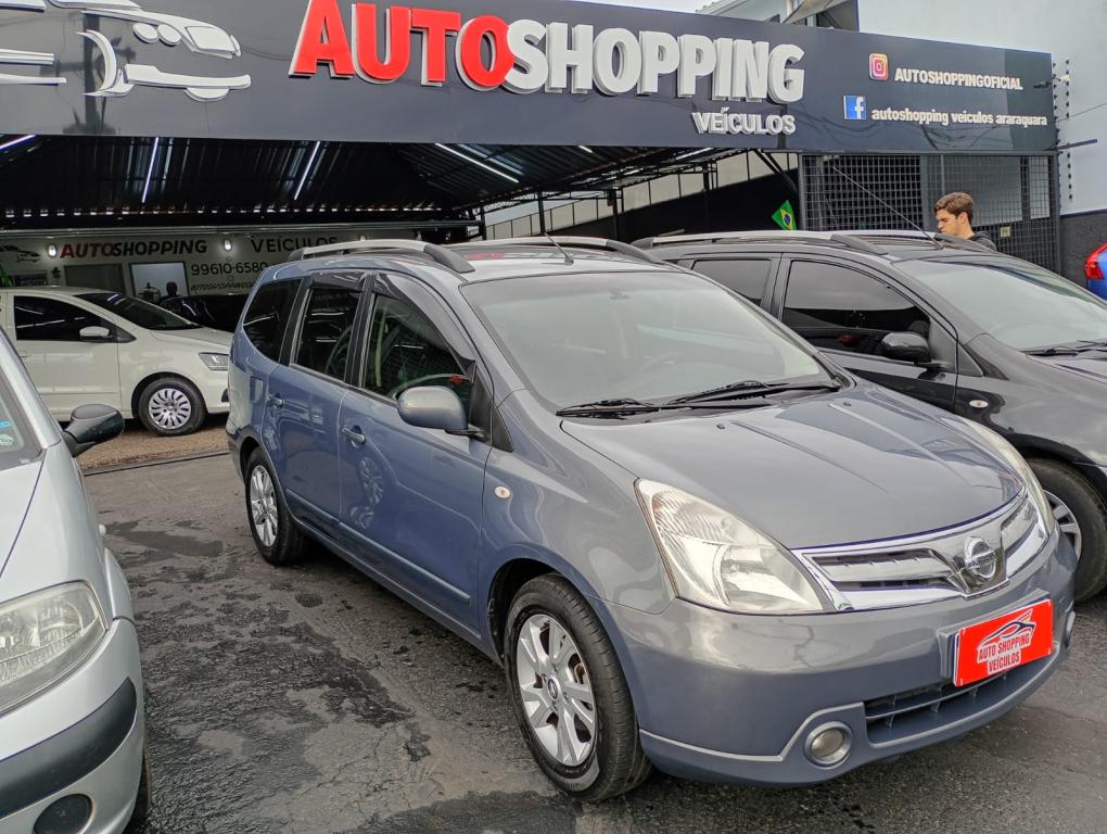 NISSAN Grand Livina