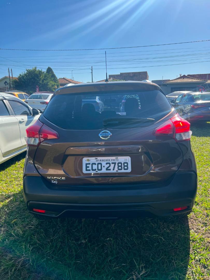 NISSAN Kicks - Foto