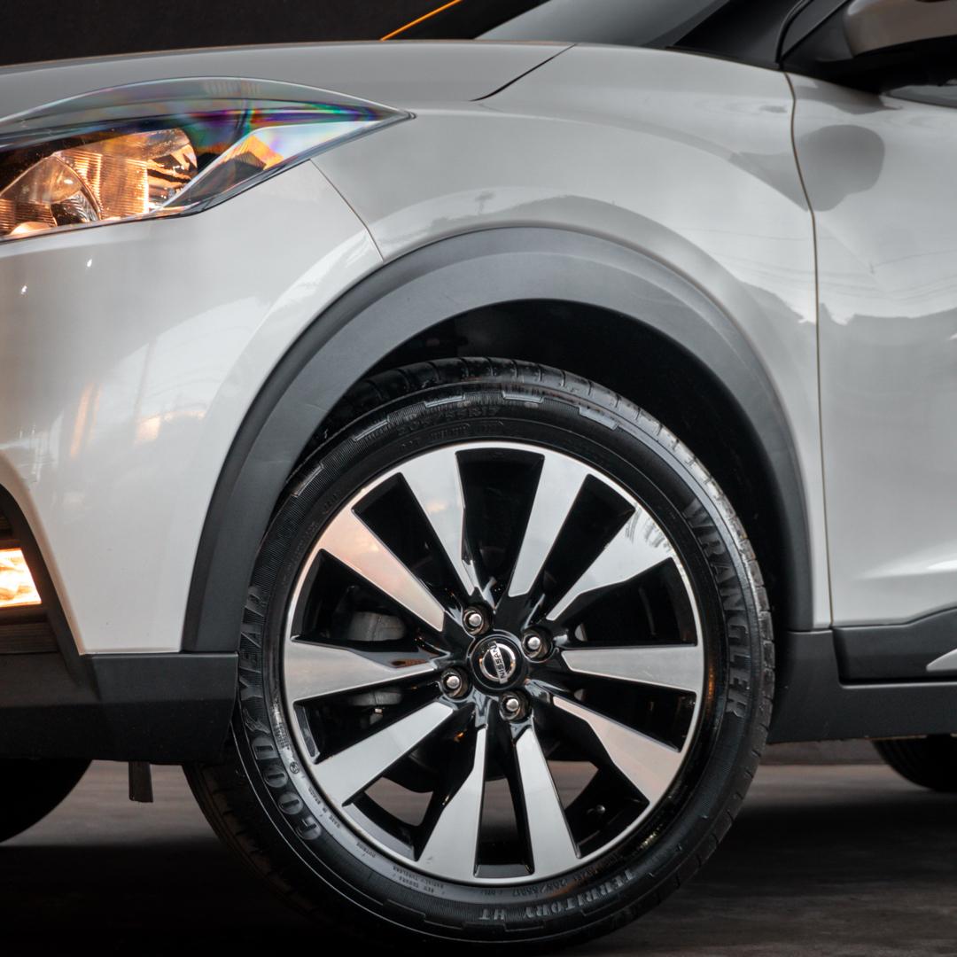 NISSAN Kicks - Foto