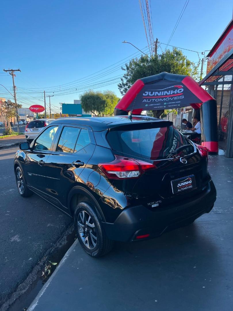 NISSAN Kicks - Foto