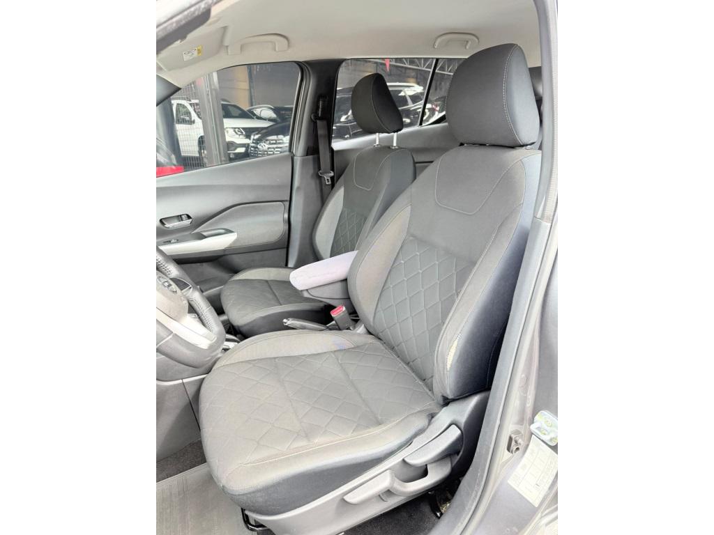 NISSAN Kicks - Foto