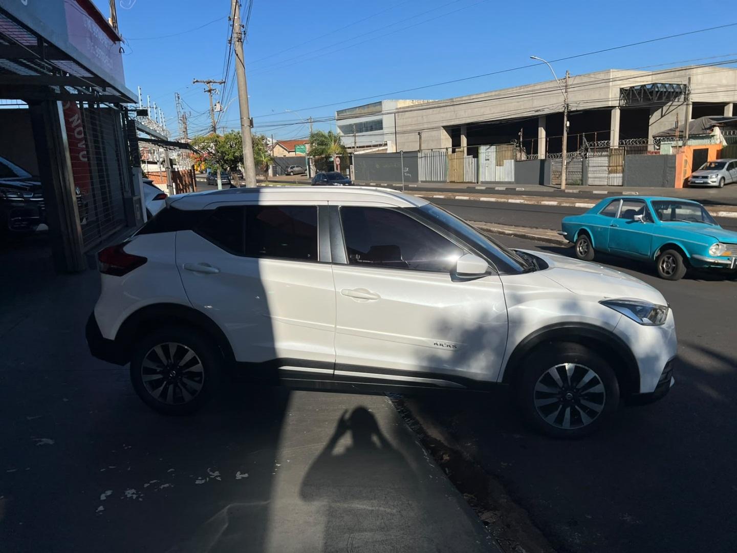 NISSAN Kicks - Foto