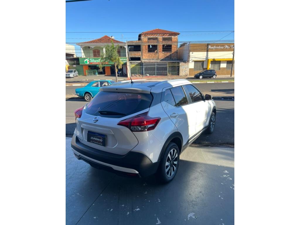 NISSAN Kicks - Foto