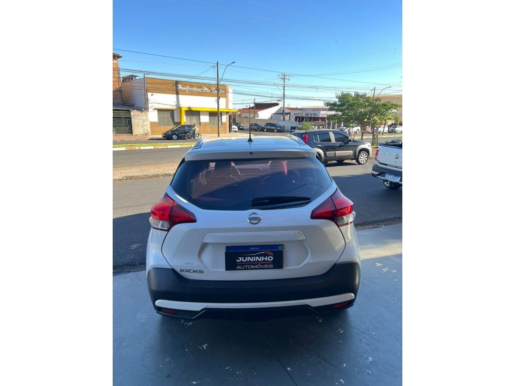 NISSAN Kicks - Foto