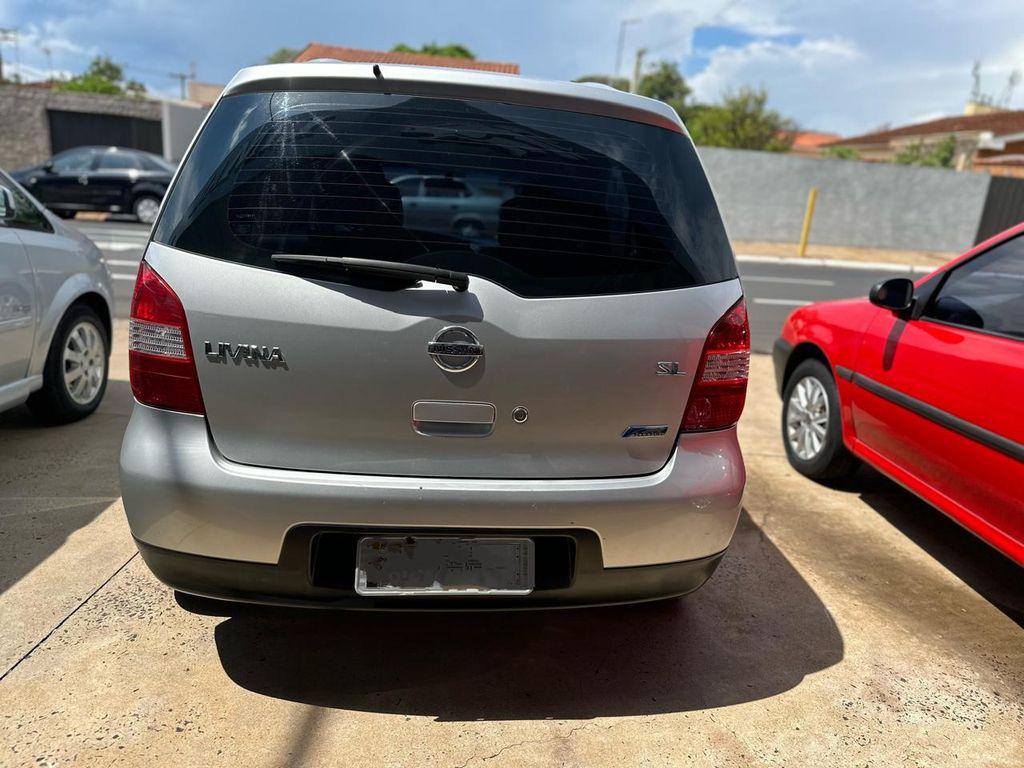 NISSAN Livina - Foto
