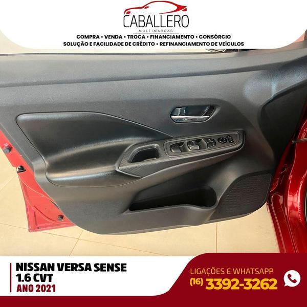 NISSAN Versa Sedan - Foto