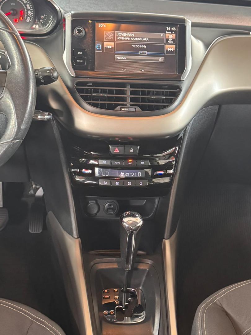 PEUGEOT 2008 - Foto