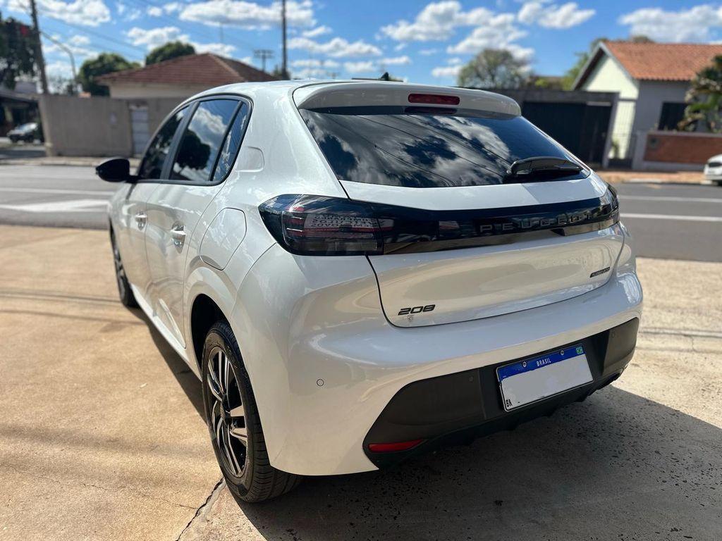 PEUGEOT 208 - Foto