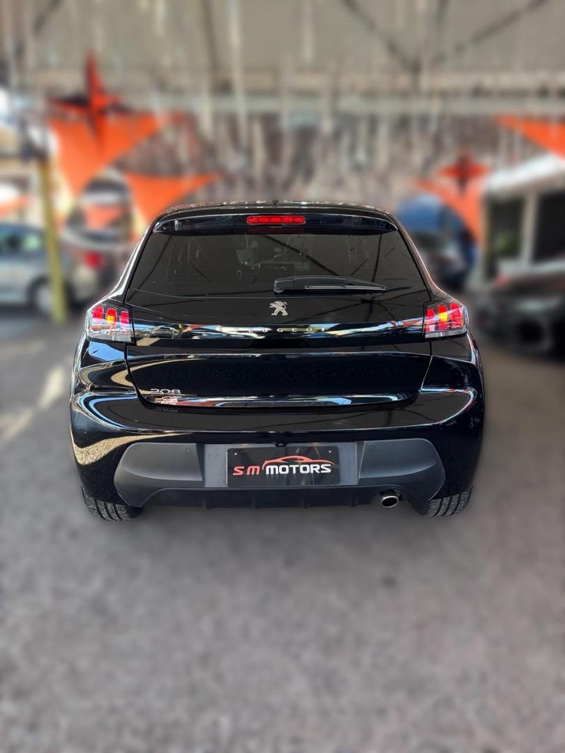 PEUGEOT 208 - Foto