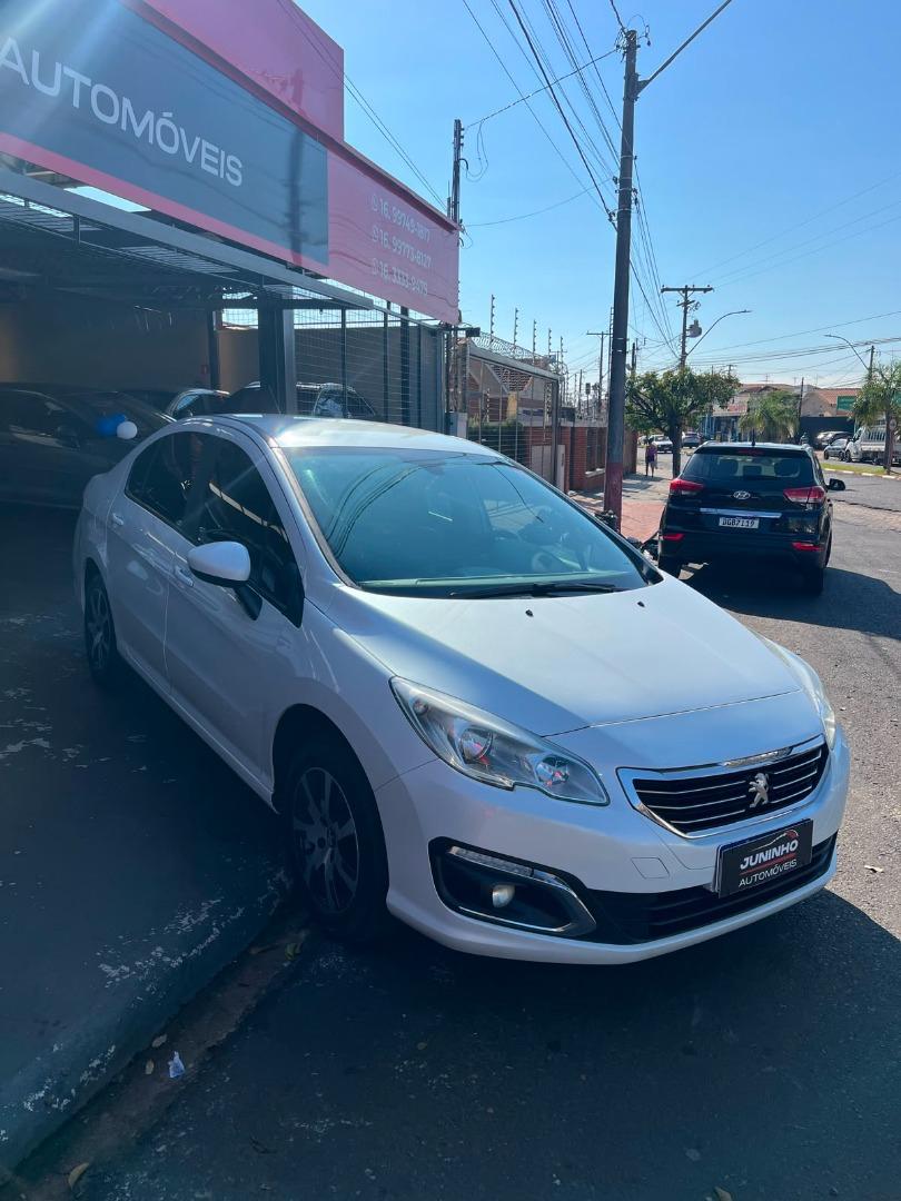 PEUGEOT 408 Sedan - Foto