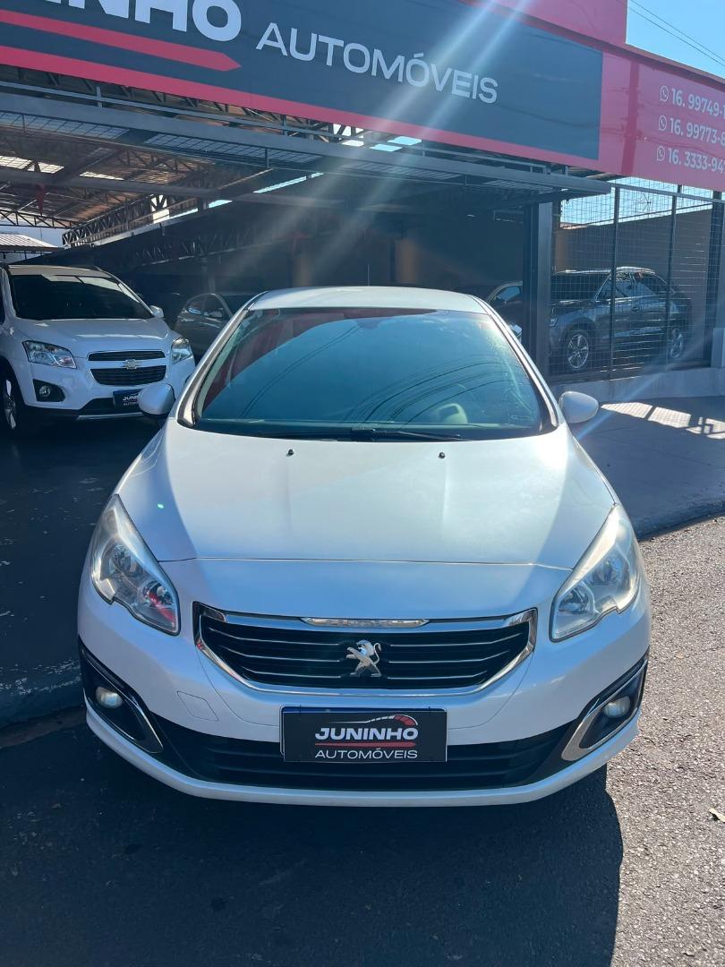 PEUGEOT 408 Sedan - Foto