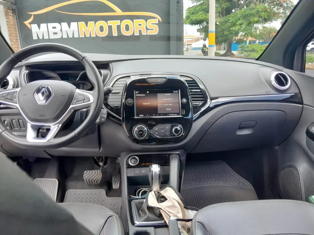 RENAULT Captur - Foto