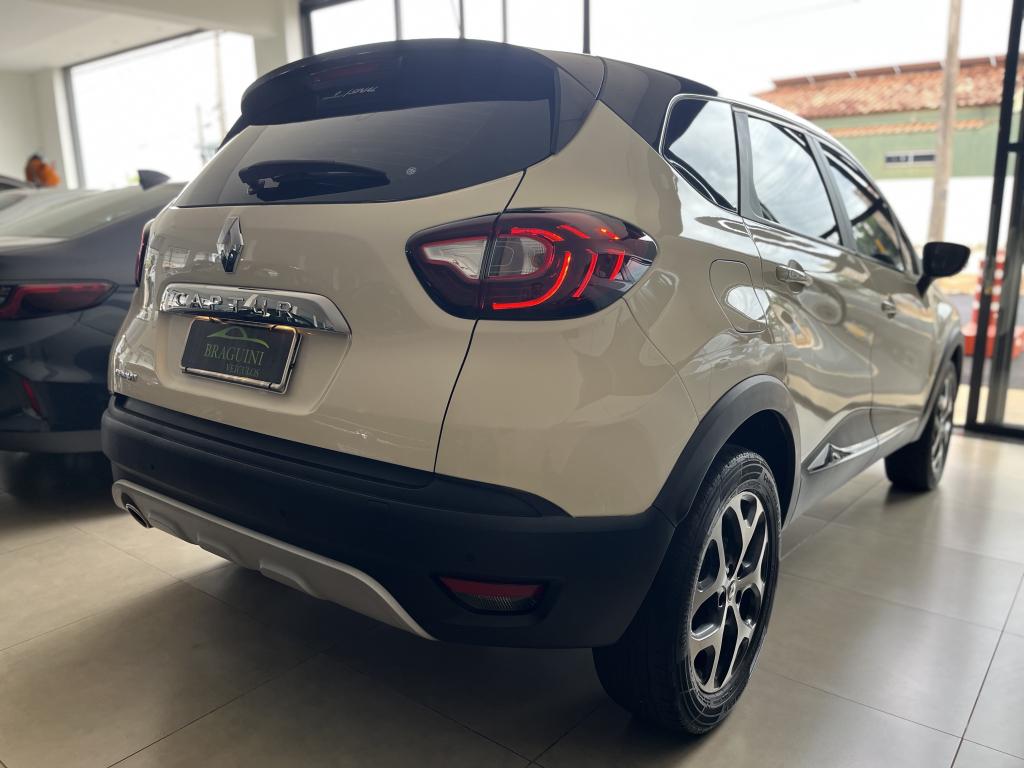 RENAULT Captur - Foto