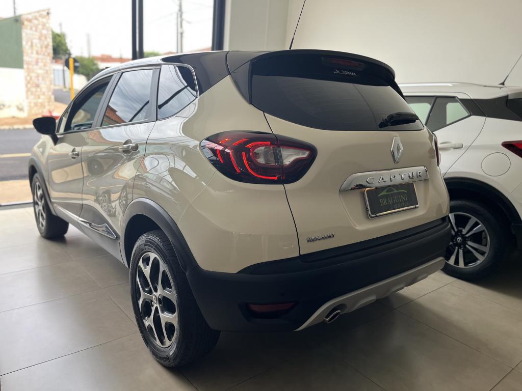 RENAULT Captur - Foto