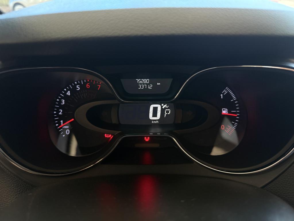 RENAULT Captur - Foto