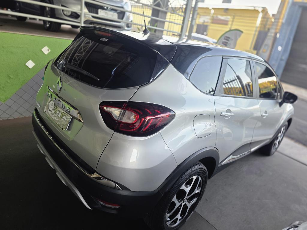 RENAULT Captur - Foto