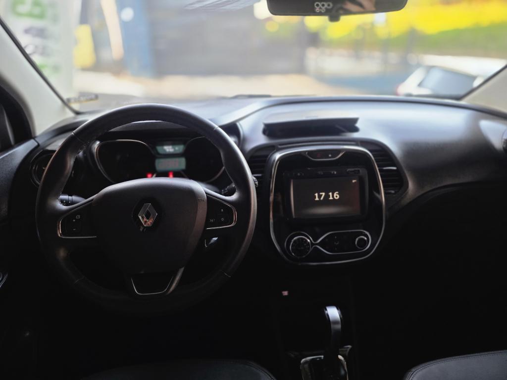 RENAULT Captur - Foto