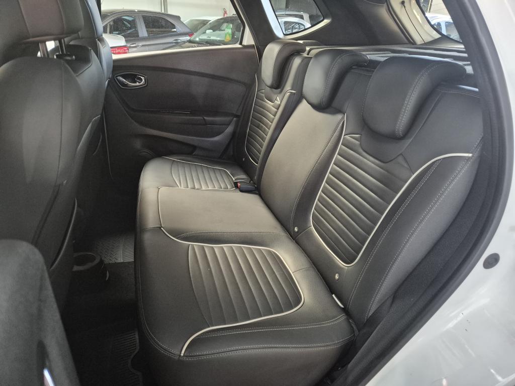 RENAULT Captur - Foto