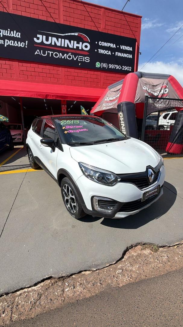 RENAULT Captur - Foto