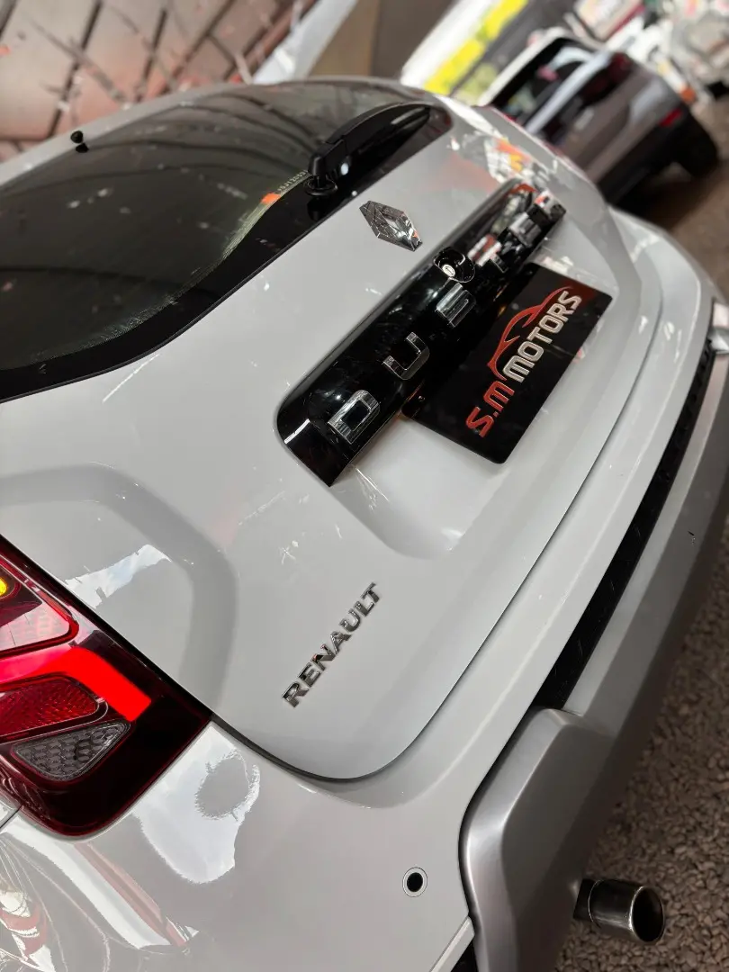 RENAULT Duster - Foto