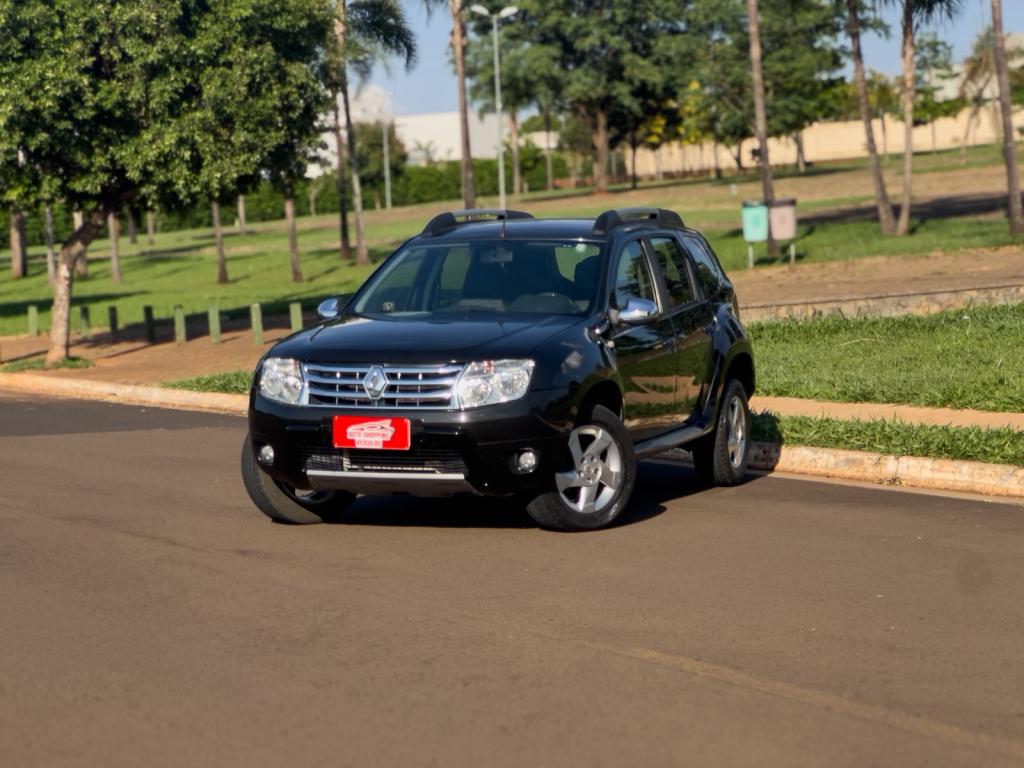 RENAULT Duster - Foto