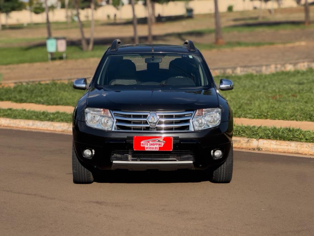 RENAULT Duster - Foto