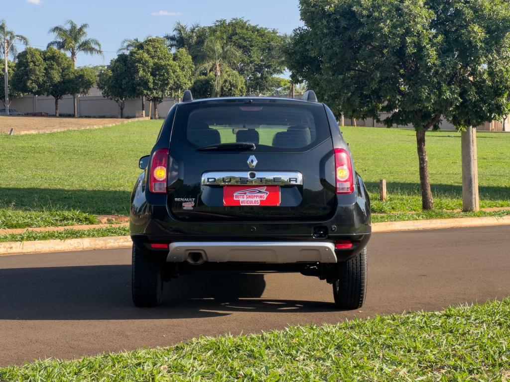RENAULT Duster - Foto