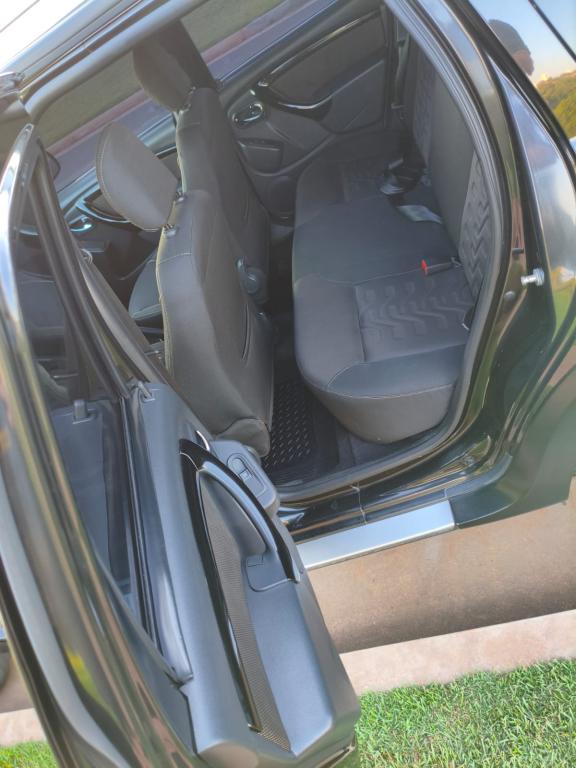 RENAULT Duster - Foto