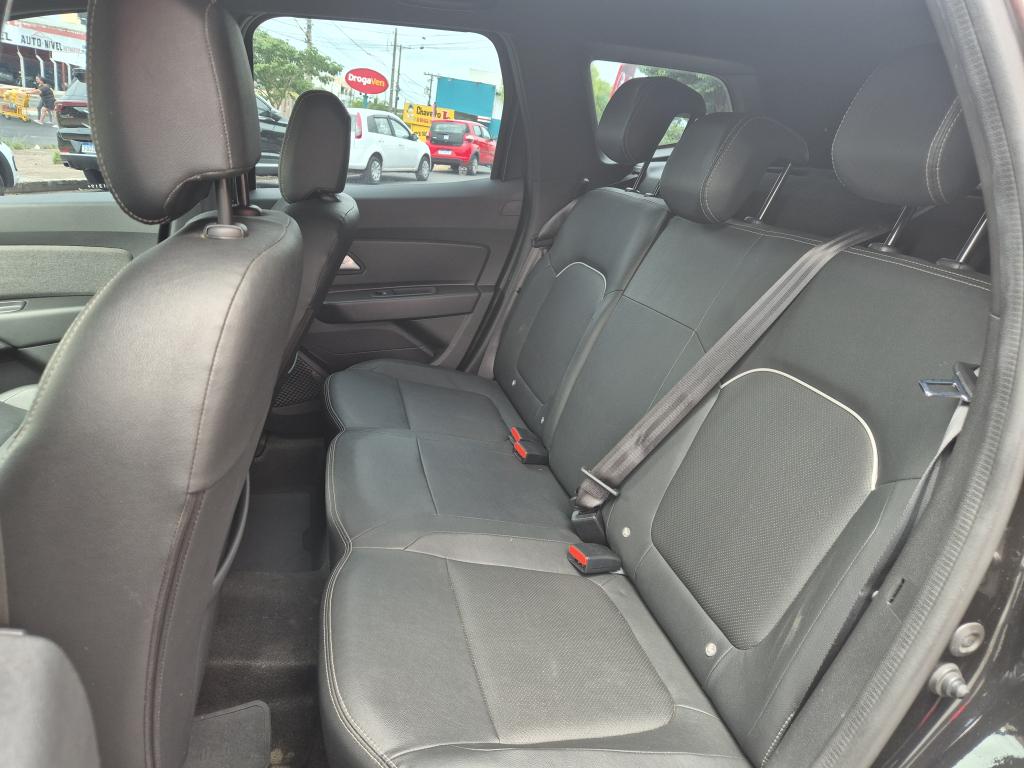 RENAULT Duster - Foto