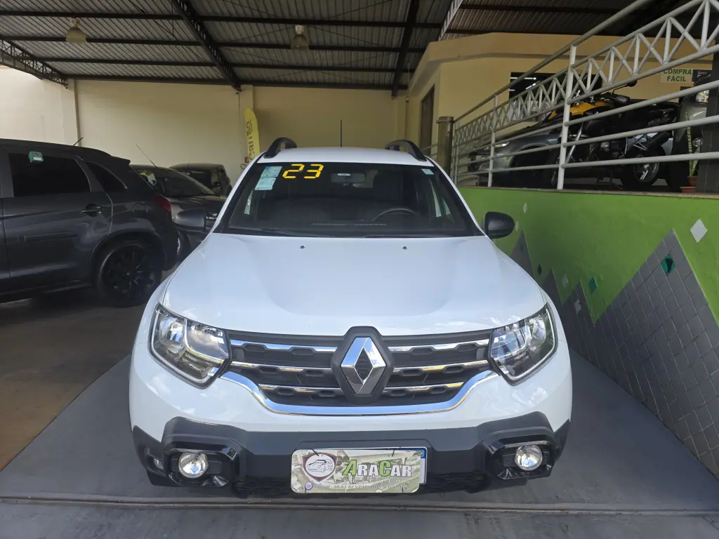 RENAULT Duster - Foto