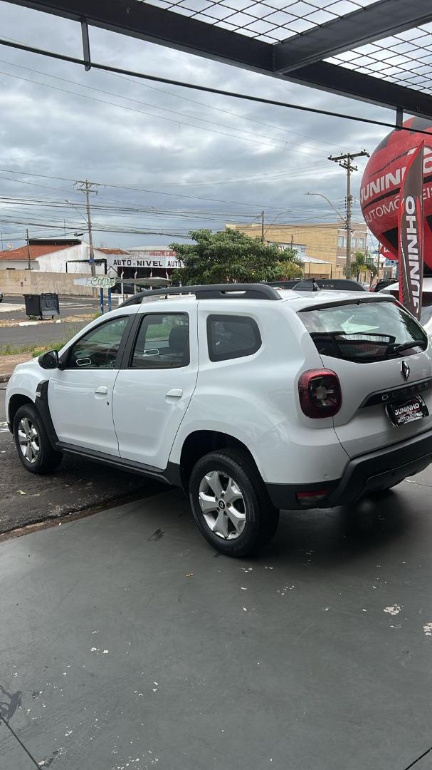 RENAULT Duster - Foto