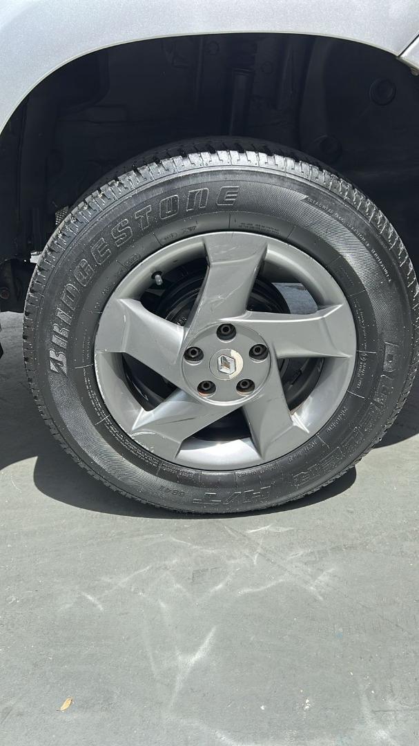 RENAULT Duster - Foto