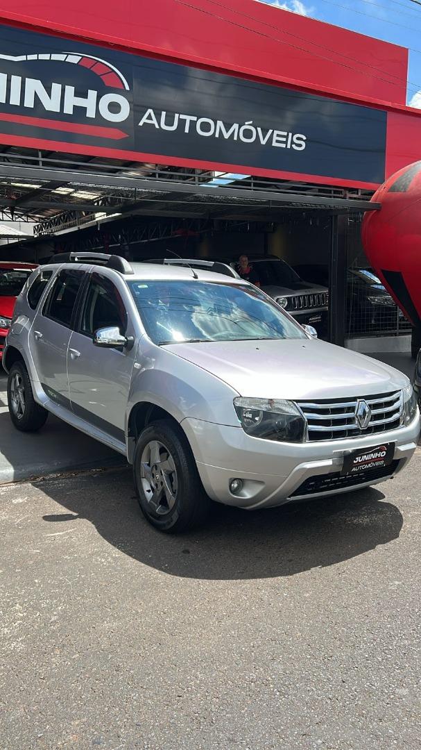RENAULT Duster - Foto
