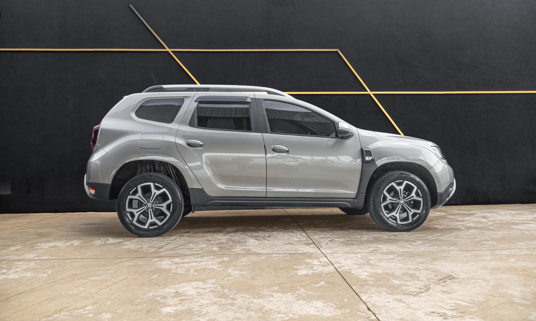 RENAULT Duster - Foto