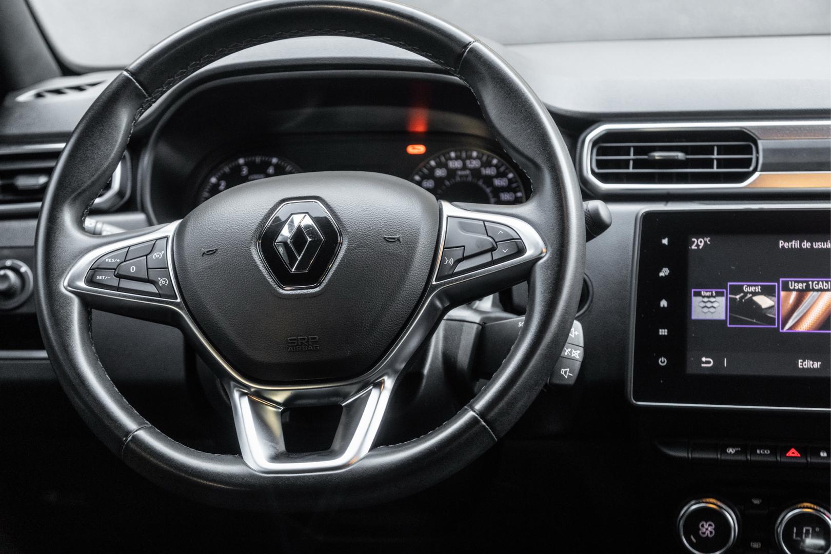 RENAULT Duster - Foto