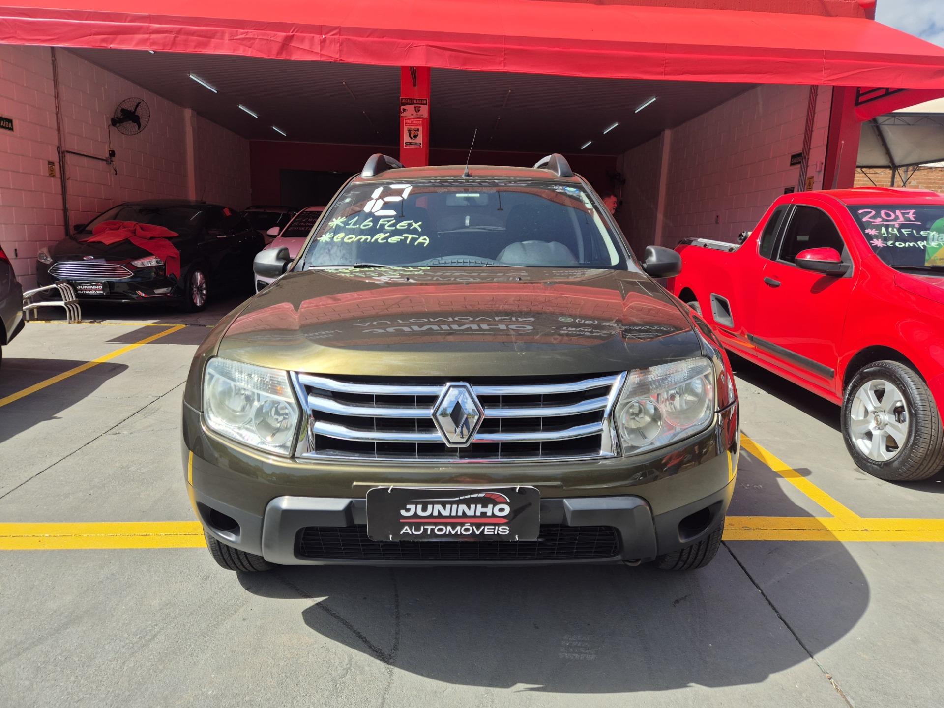 RENAULT Duster - Foto