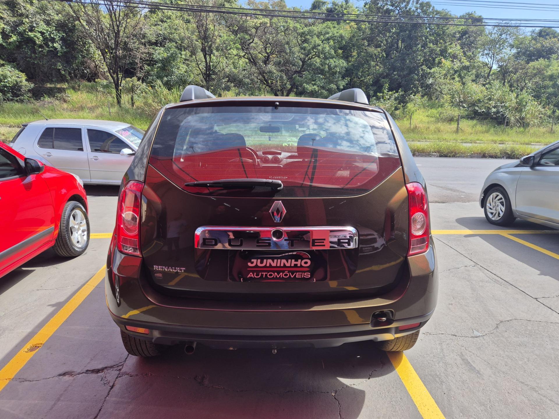 RENAULT Duster - Foto