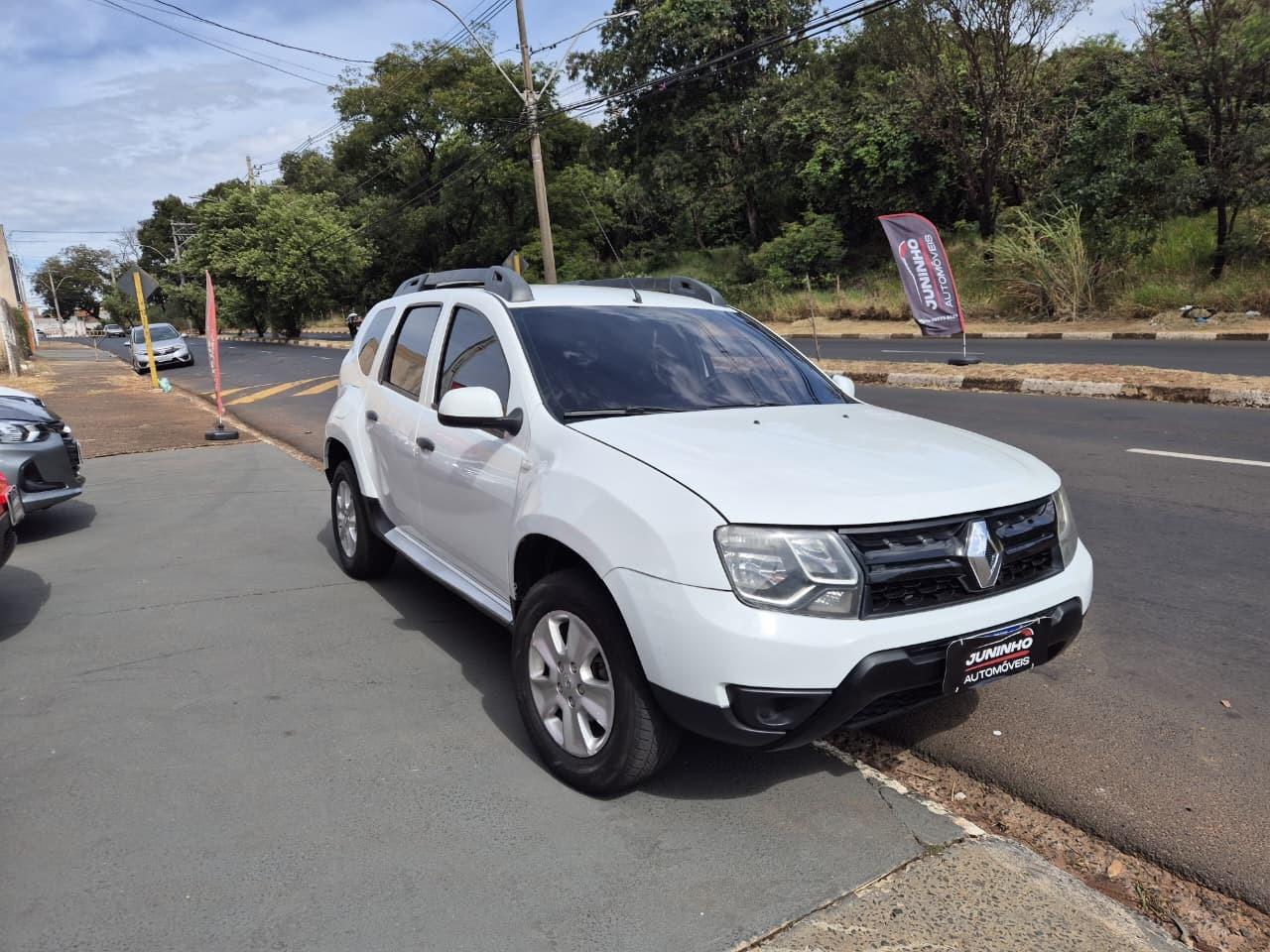 RENAULT Duster - Foto